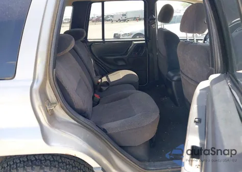 2001 Jeep Grand Cherokee Laredo из США, поврежденный, VIN 1J4GW48SX1C728557